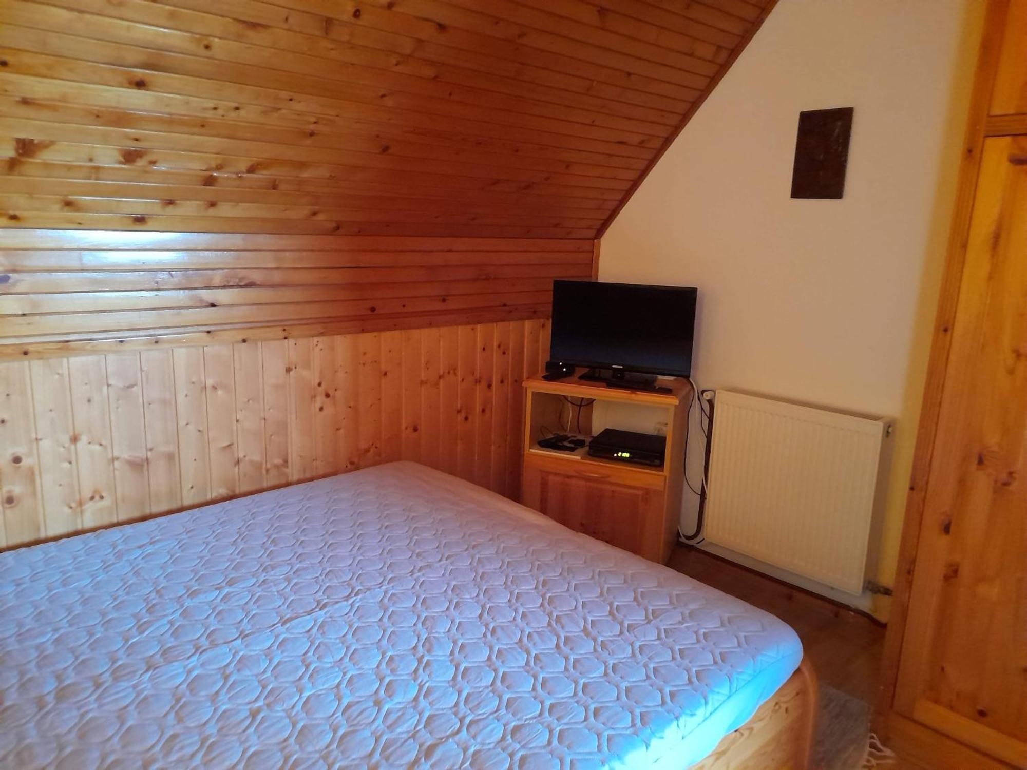 Harmonia Vendeghaz 100 Meterre Az Igali Gyogyfuerdotol Daire Dış mekan fotoğraf